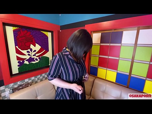 ❤️ Үлкен сиськи бар жапон тәттісі секс ойыншықтарымен мастурбация жасайды және оргазм алады. Ол сұхбатында өзінің тәжірибесі туралы айтады. Үлкен сиськи және волосатые письки қатты ыңылдап. Осакапорн ❌ Сапалы секс бойынша бізде ️❤